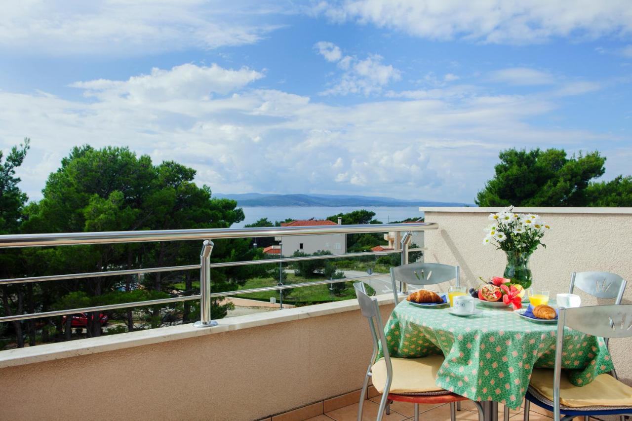 Pansion Mlikota Bed & Breakfast Promajna Ngoại thất bức ảnh